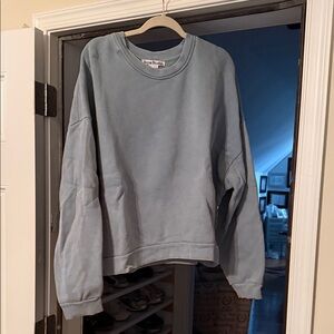 Gently worn acne studios sweatshirt. Medium. As seen on Arielle charnes.